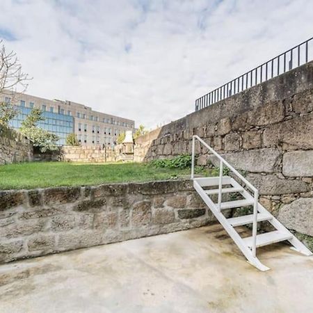 Opo - Fantastic Studio With Garden OOporto Esterno foto