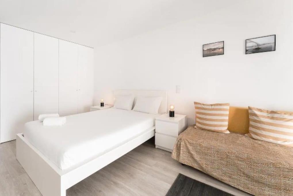 Opo - Fantastic Studio With Garden OOporto Esterno foto